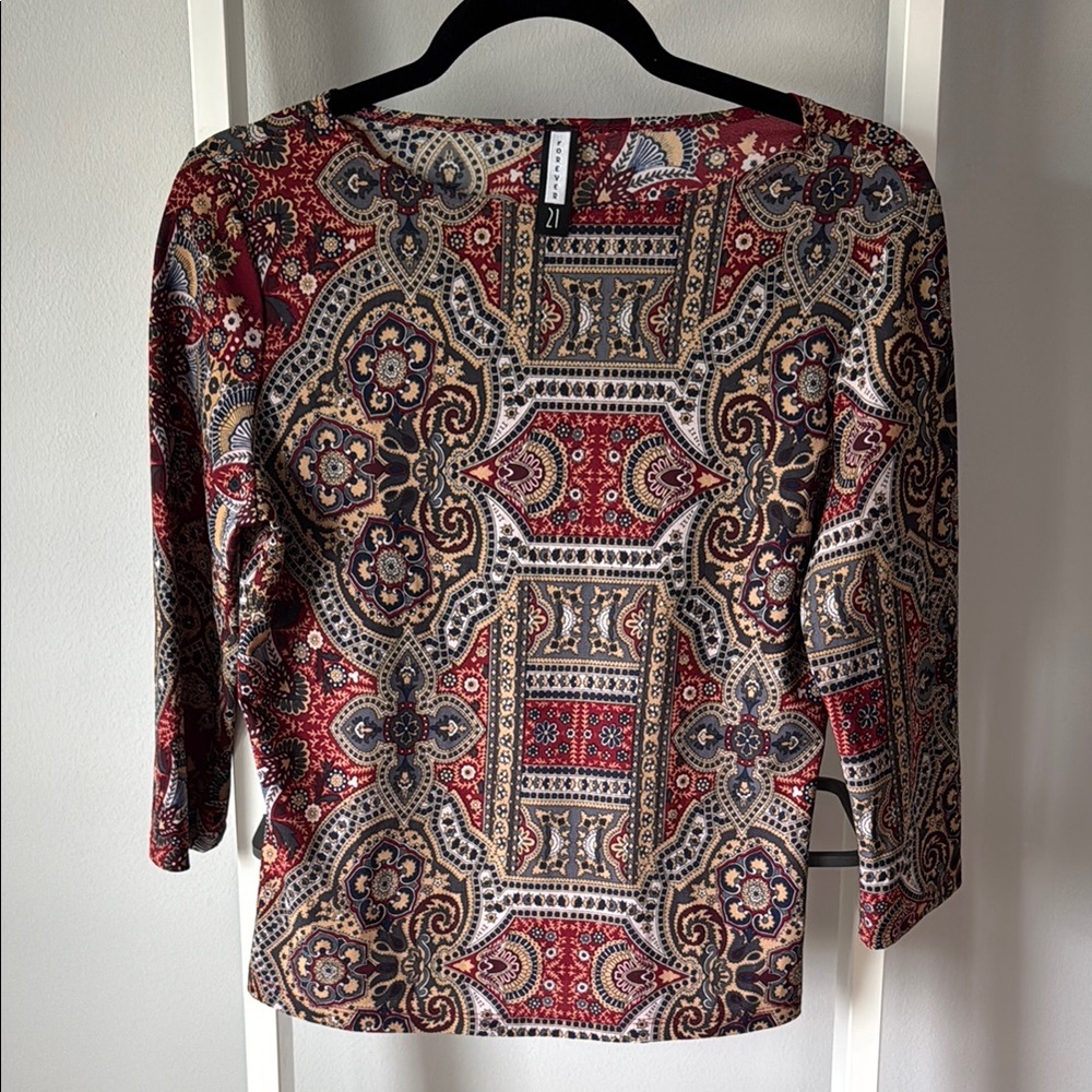 Vintage Forever 21 Fitted Patterned Women's Top size S/M